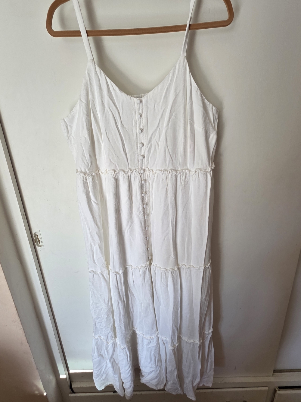 Sleeveless White Button-Front Tiered Maxi Dress